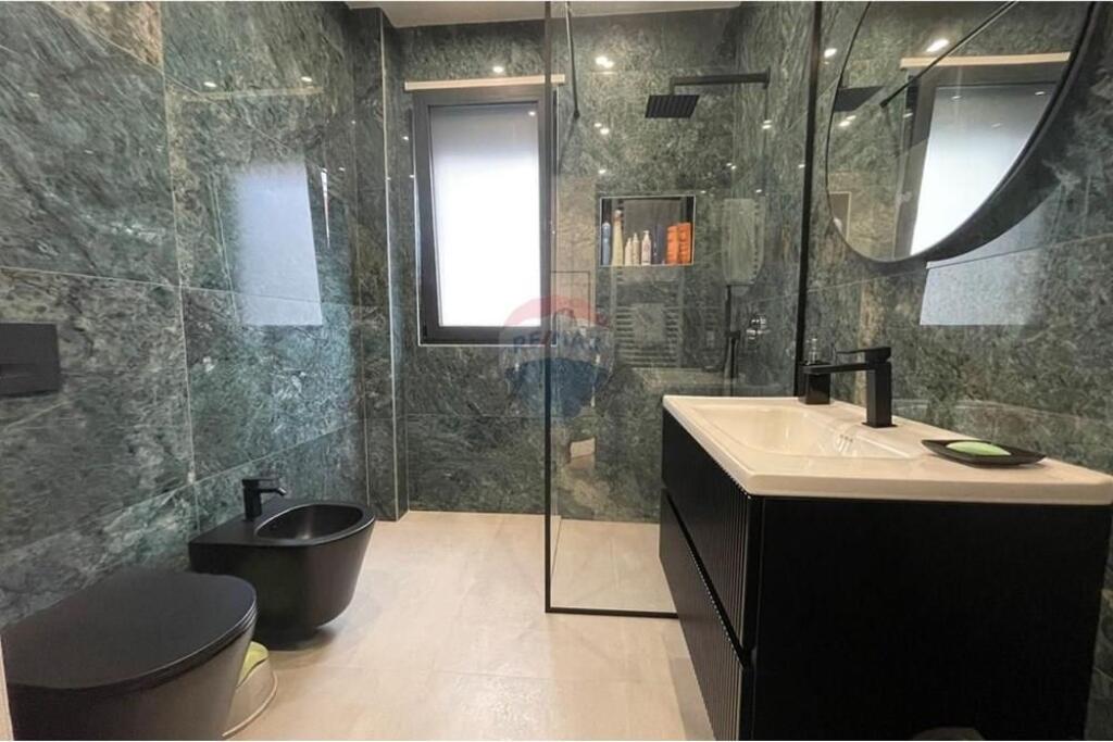 ✨Jepet me Qira Apartament 2+1+2 | 📍Liqeni Thatë