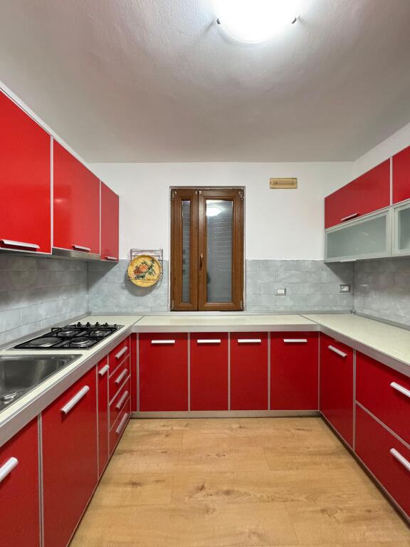 Shitet Apartament 2+1 me Kuzhinë të Veçuar – Vollga, Durrës
