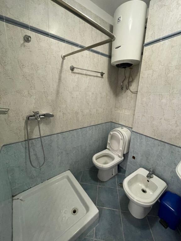 Office space 4+1 for rent at Art Turbina