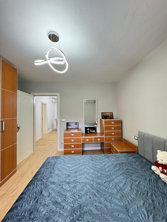 Shitet Apartament 2+1 me Kuzhinë të Veçuar – Vollga, Durrës