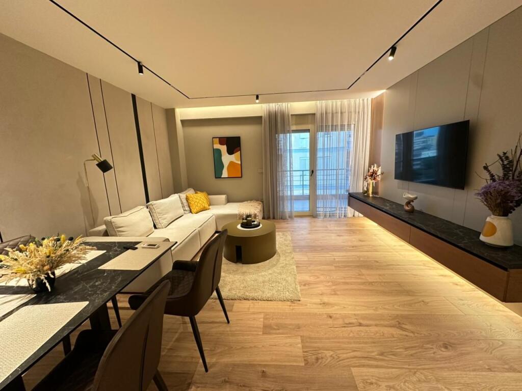 JEPET ME QERA APARTAMENT VIJA E DYTE ME PLAZHIN; PLAZH HEKURUDHA