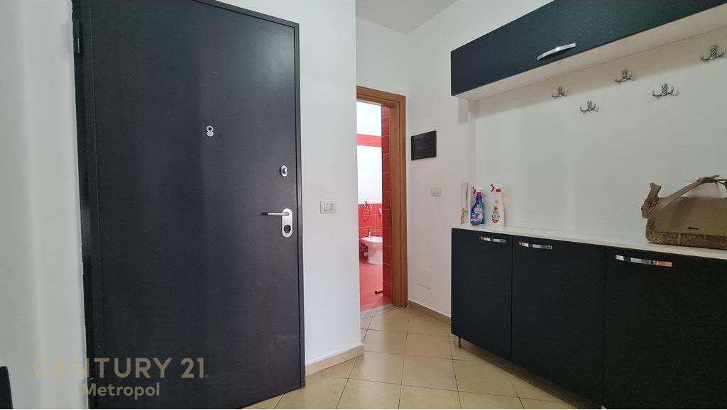 SELLING 1+1 APARTMENT IN THE YZBERISHIT AREA! 85,000 €