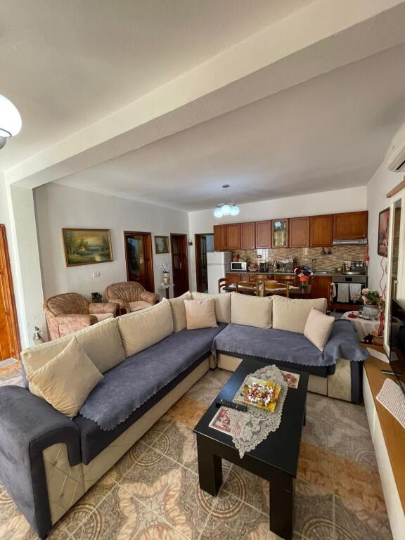 2-STORY VILLA FOR SALE 6+2+PRIVATE YARD INDUSTRIAL MARKET DURRES