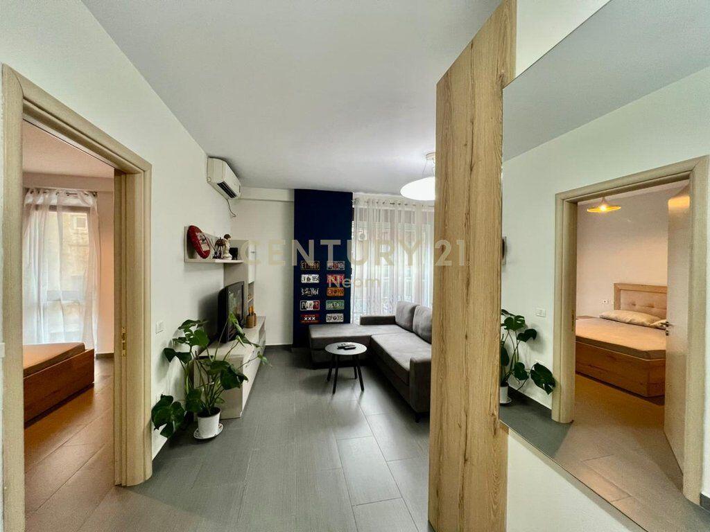 QIRA, APARTAMENT MODERN 1️⃣➕1️⃣, RRUGA BARRIKADAVE ‼️