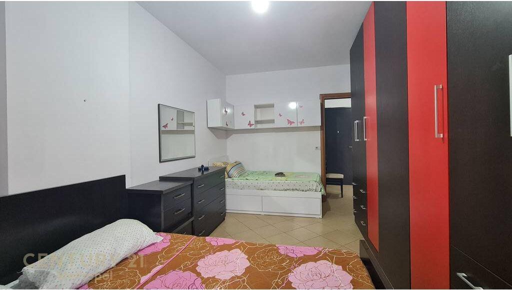 SELLING 1+1 APARTMENT IN THE YZBERISHIT AREA! 85,000 €