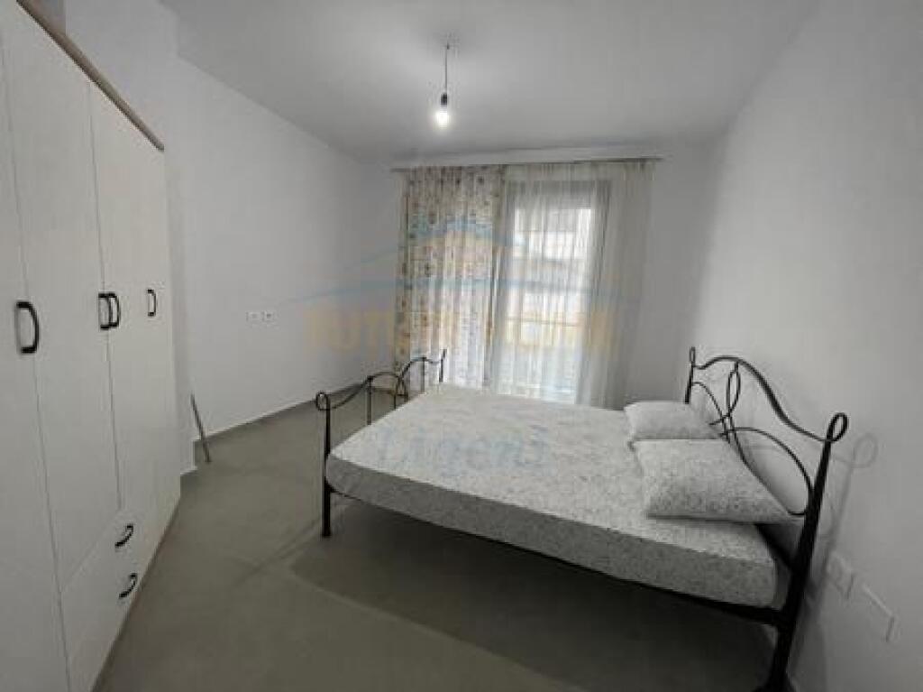 Qera, Apartament 1+1, Liqeni i Thate, Tirane.