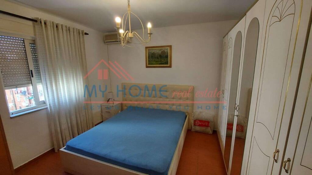 Apartament 1+1 me qera tek Shallvaret