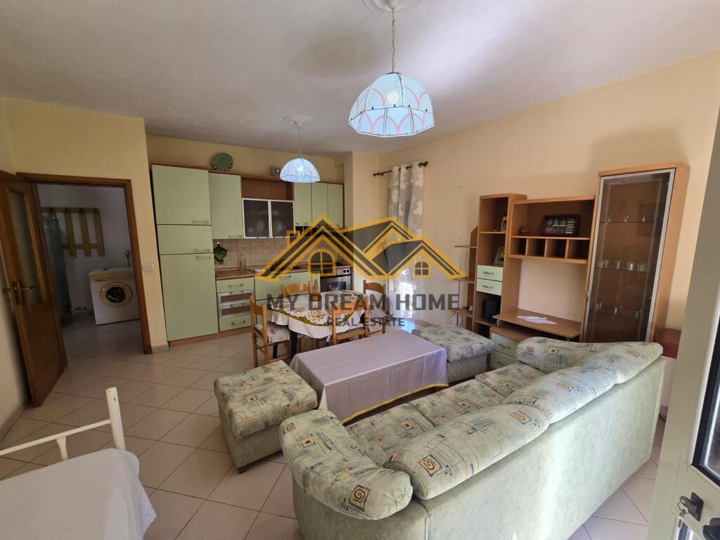 JEPET ME QERA APARTAMENT 1+1 ME PAMJE DETIN NE PLAZH HEKURUDHA!