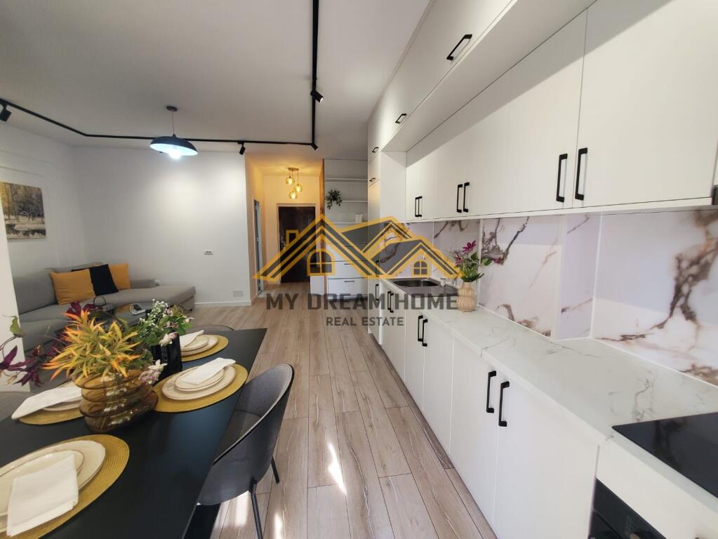 Apartament 1+1 Për Shitje Tek Rrota e Kuqe Plazh, Durrës