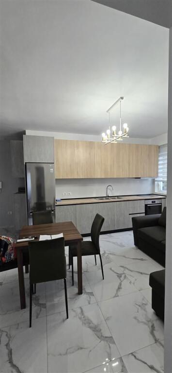 🏡Jepet me qira apartament 2+1 tek Liqeni i Thate!!