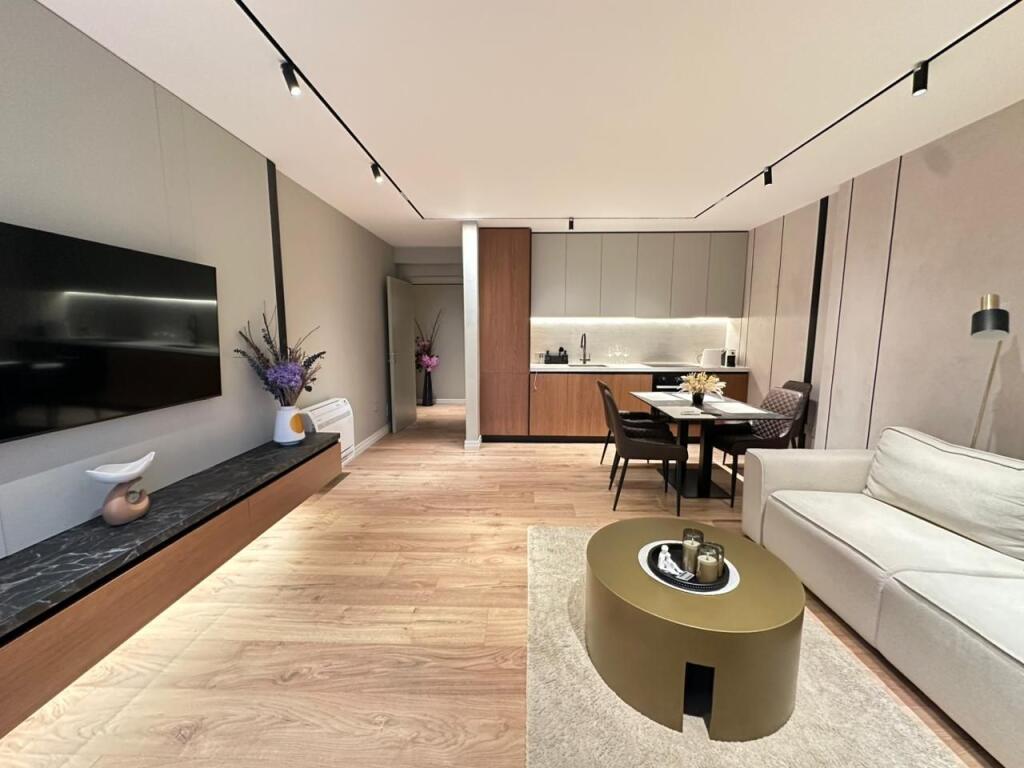 JEPET ME QERA APARTAMENT VIJA E DYTE ME PLAZHIN; PLAZH HEKURUDHA