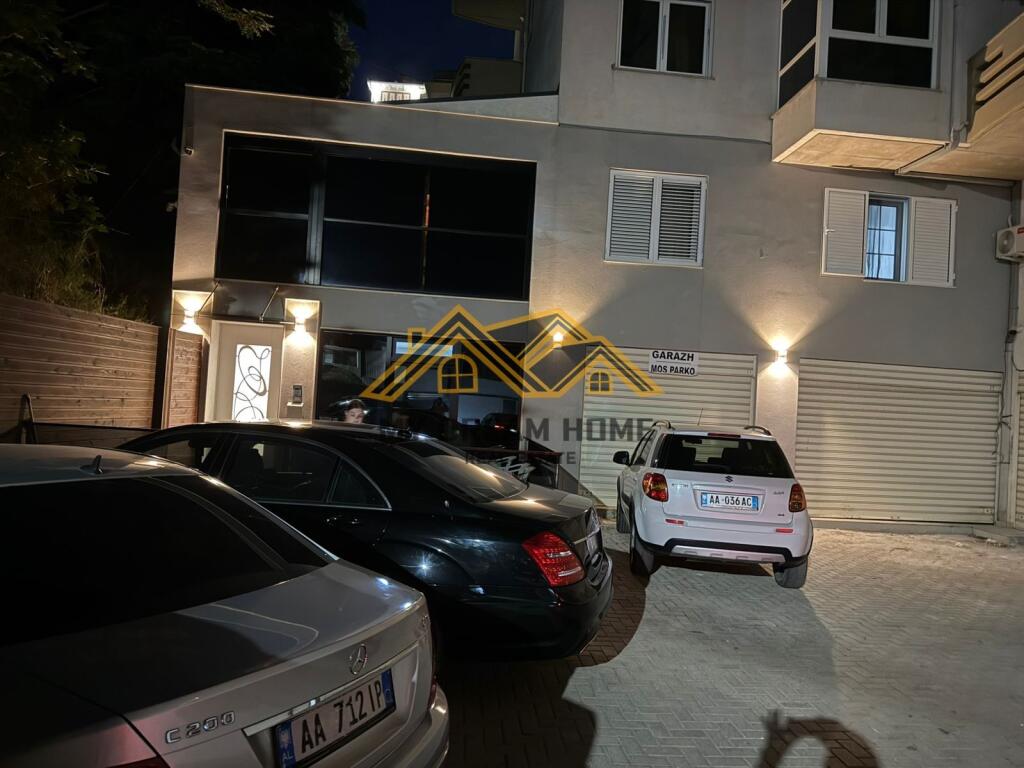 UNIQUE APARTMENT FOR RENT NEAR THE COURT DURRES