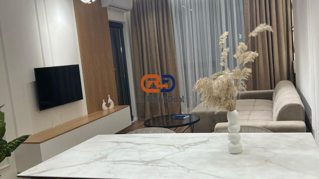 Tek Rezidenca Erli,Jepet Me Qira Apartament 1+1 Totalisht I Investuar!!