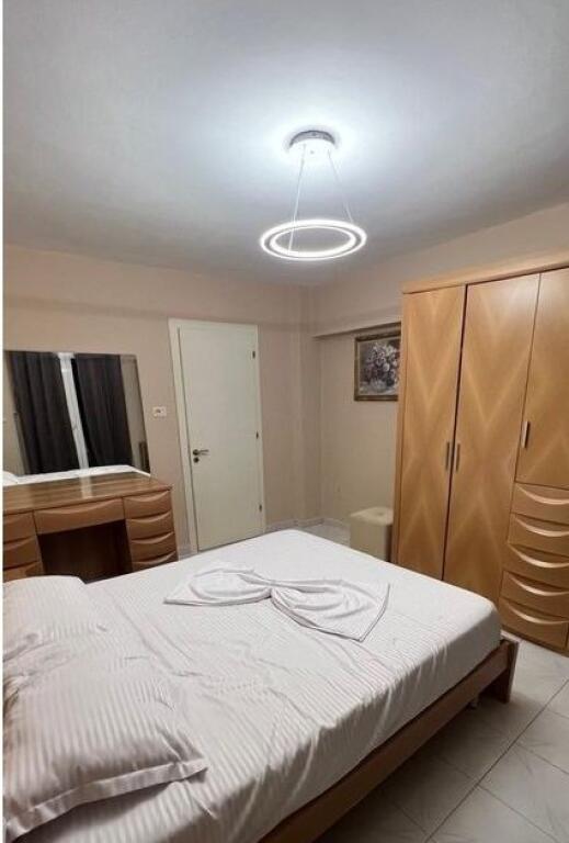 TEK CAFE FLORA SHESIM APARTAMENT 2+1