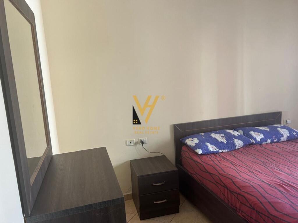 JEPET APARTAMENT 2+1+2+2BLK ME QERA TE TERMINALI, CASA ITALIA 47.000 LEKE