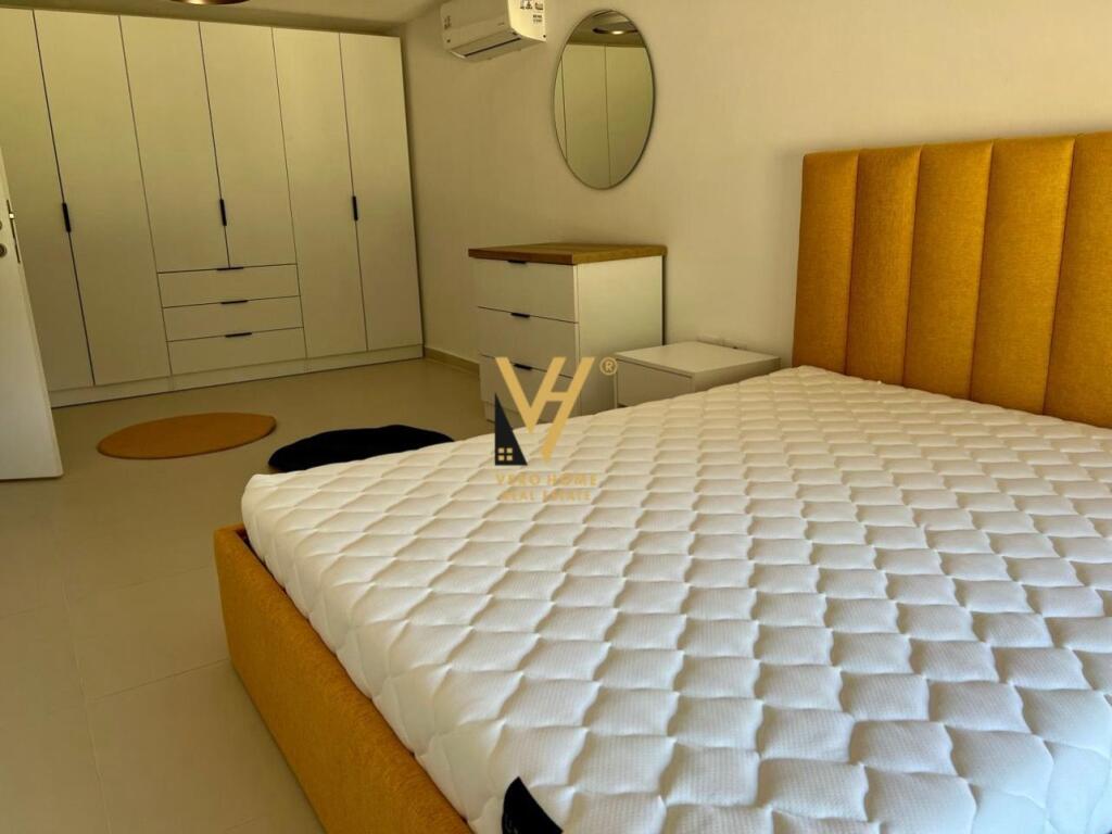 JEPET APARTAMENT 3+1+BLK ME QERA TE KODRA E DIELLIT 2, 1.400 EURO