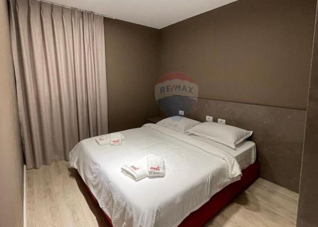 Qira/  Godine banimi tek rruga 5 Maji!