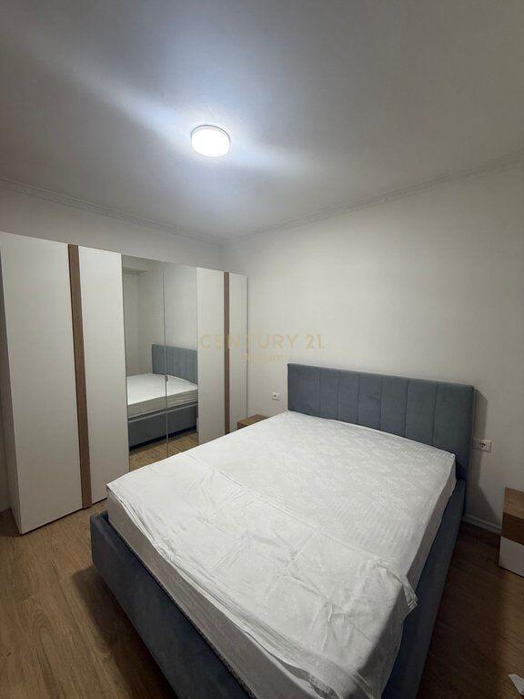 JEPET ME QERA APARTAMENT 2+1 TE KOMPLEKSI MOLLA