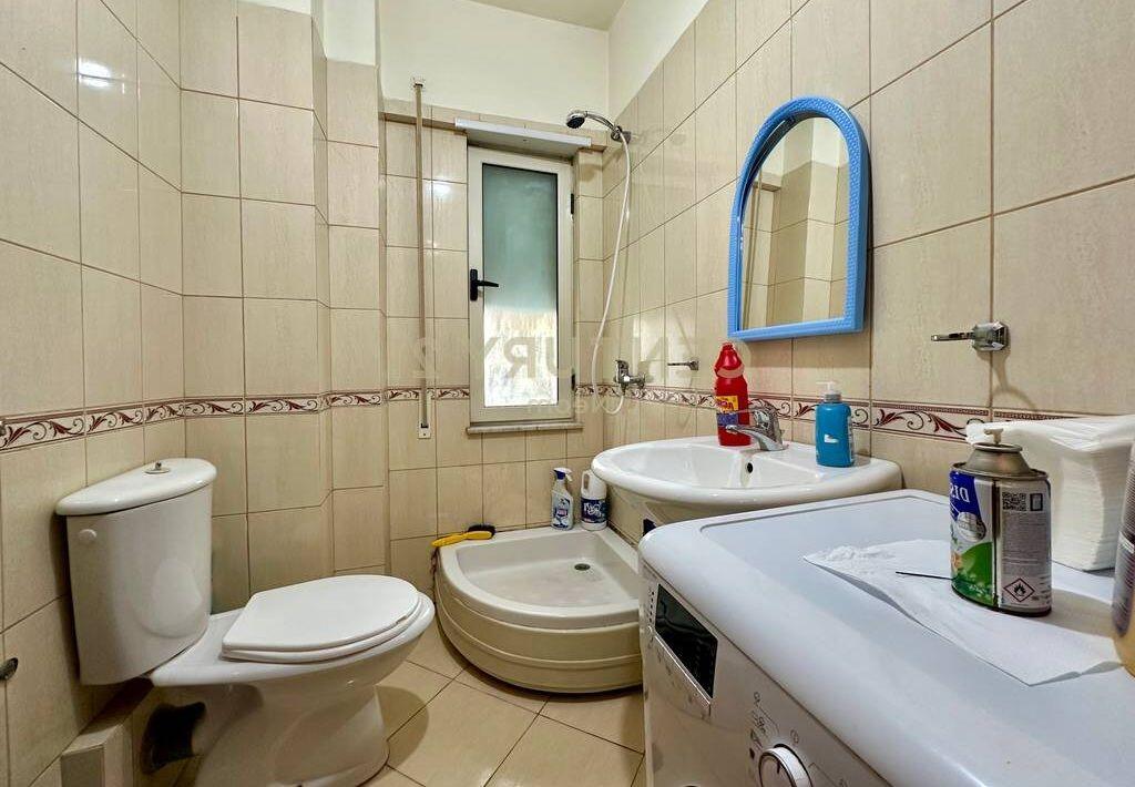 QIRA, APARTAMENT 2+1+2 ME POST PARKIMI.