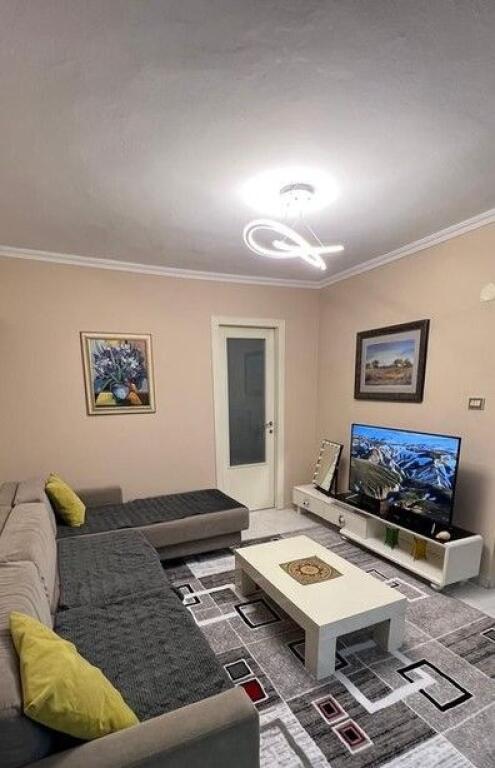 TEK CAFE FLORA SHESIM APARTAMENT 2+1