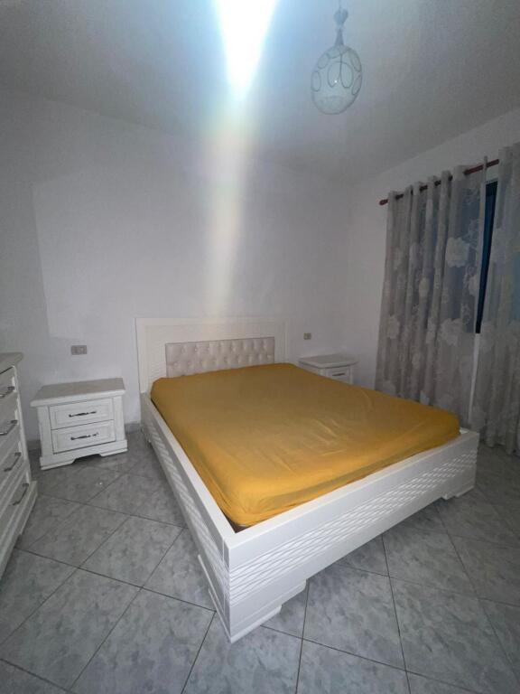🏡 APARTAMENT ME QERA 1+1 – XIXA PLAZH DURRES