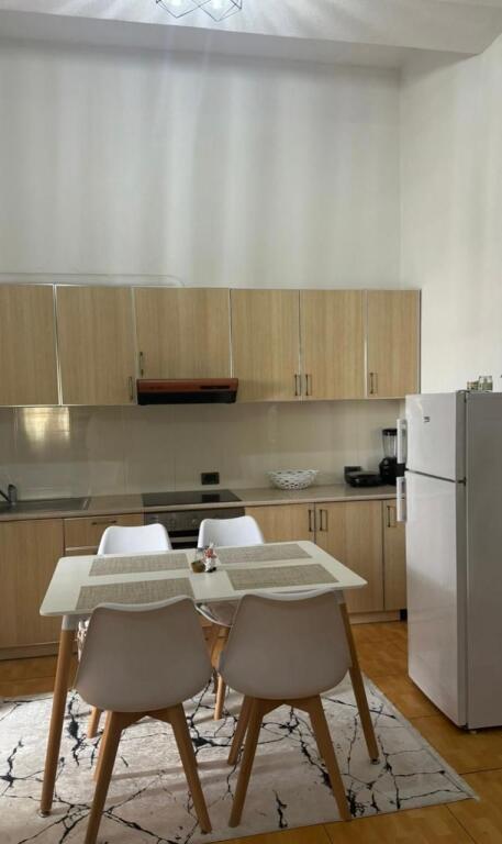 Apartament me qera 1+1 📍Rruga Dibres