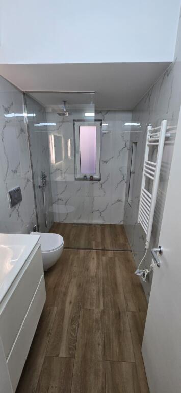 APARTAMENT ME QIRA 2+1 TE RRUGA MYSLYM SHYRI , TIRANE