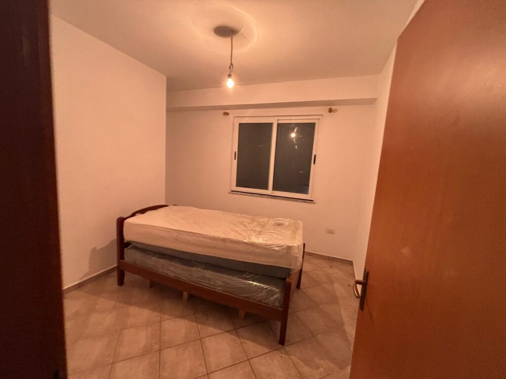 Affittasi 2+1 VUOTO ad Astir