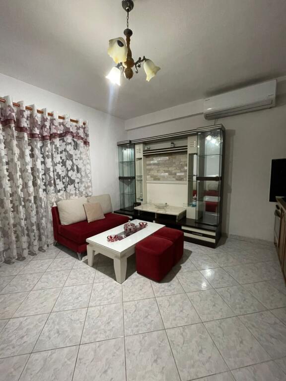 🏡 APARTAMENT ME QERA 1+1 – XIXA PLAZH DURRES