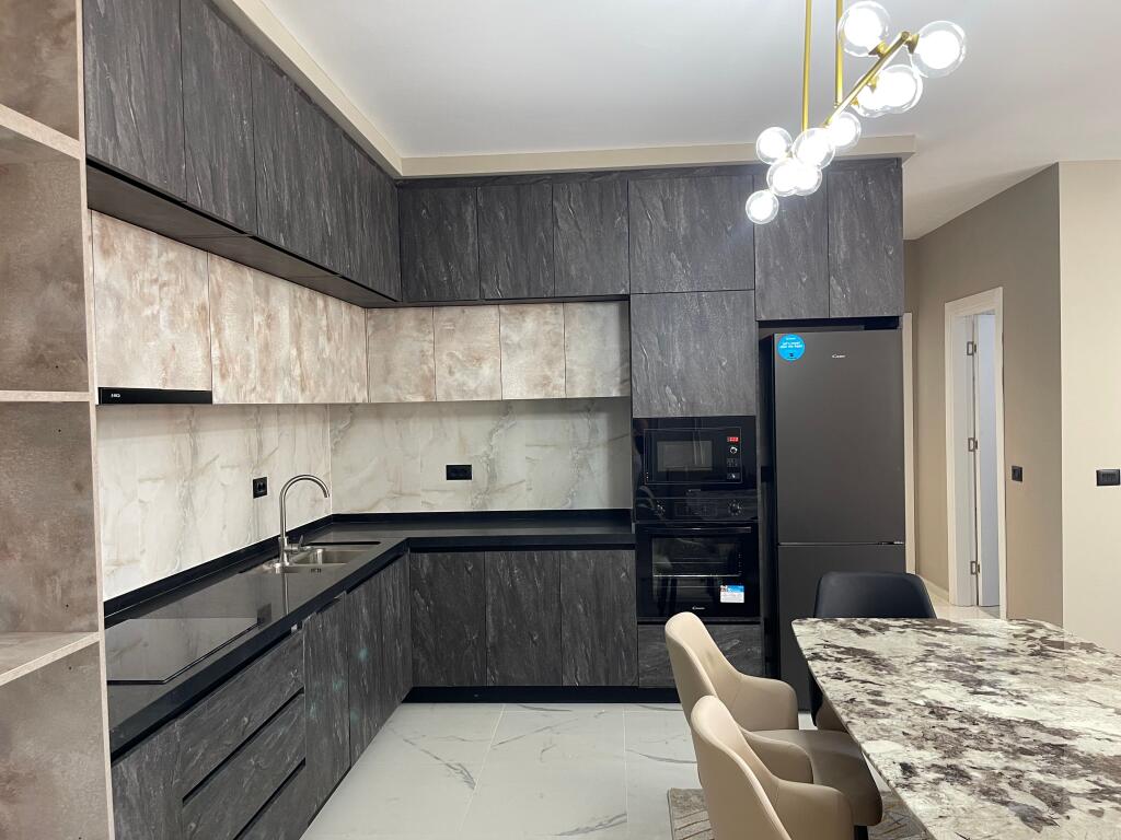 Jepet me QIRA apartament 2+1+parkim në rezidencë private, Liqeni Farkës