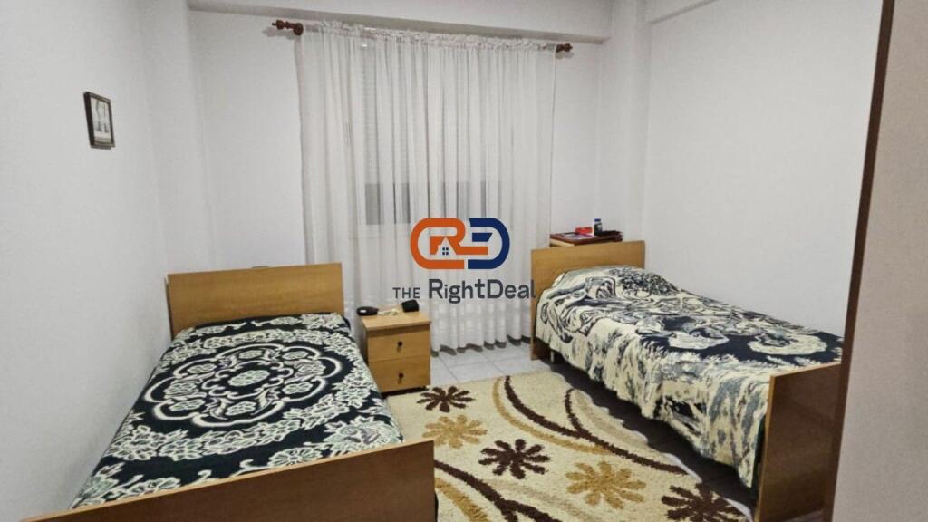 Tek Rruga Fortuzi, Jepet Me Qira Apartament 3+1+2, Me Lokacion Ideal!!!