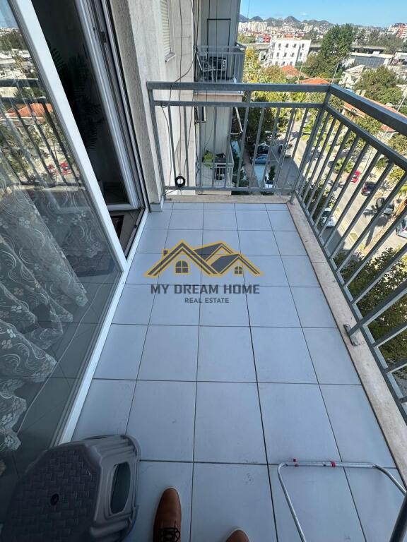 JEPET ME QERA APARTAMENT 1+1 STACIONI I PARE I PLAZHIT