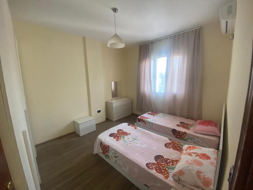 Jepet apartament 2+1 me qera ne "Laprake"