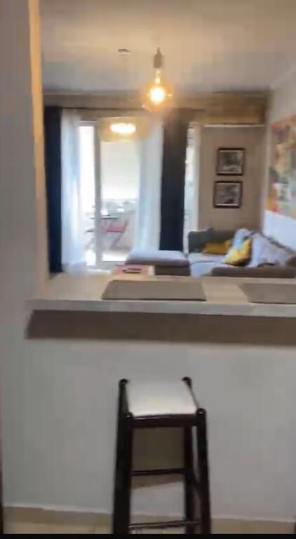 Ish-Parku, jepet me qira apartament 1+1!