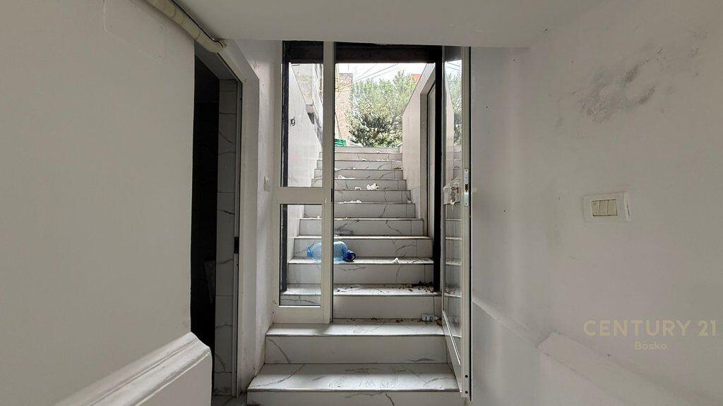 Business Premises for Sale in Ish Bllok !