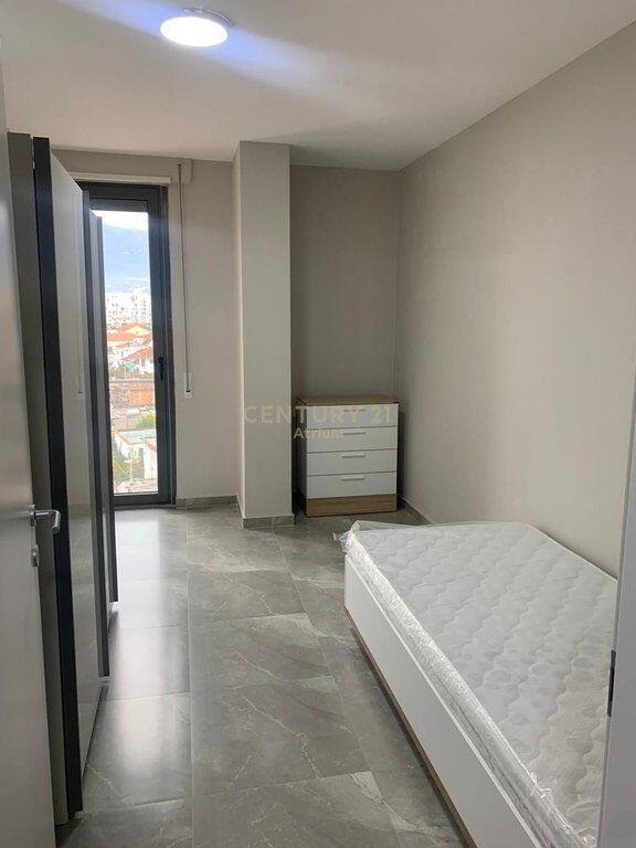 JEPET APARTAMENT 2+1 + POST PARKIMI ME QIRA TEK FIORI DI BOSCO !