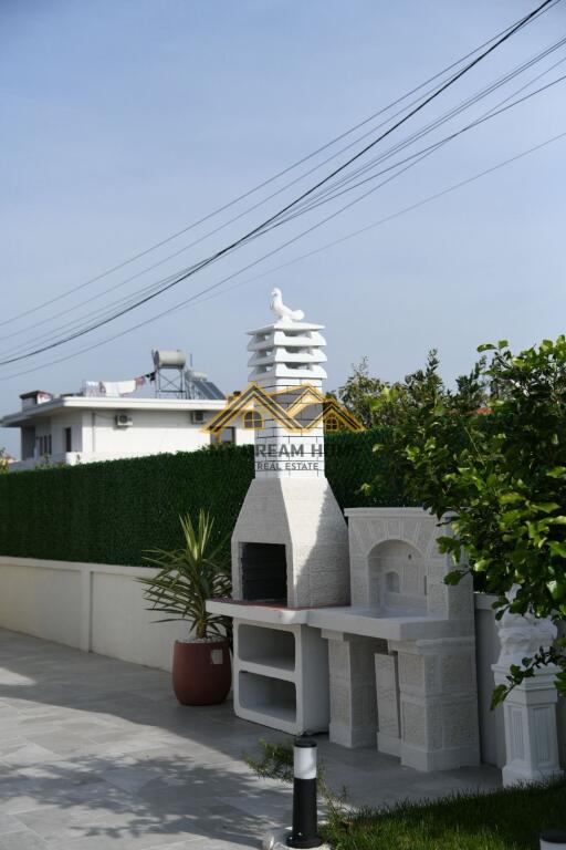 SHTEPI PRIVATE NE ISH KENETE, DURRES ME QIRA !