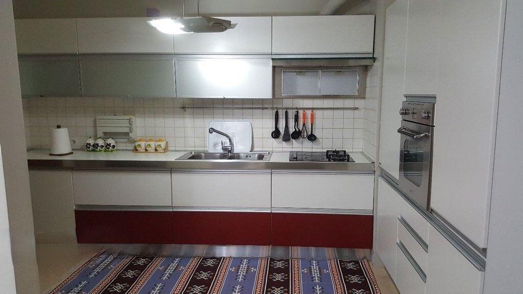 APARTAMENT 1+1 ME QERA TE PAZARI I RI! 600 €