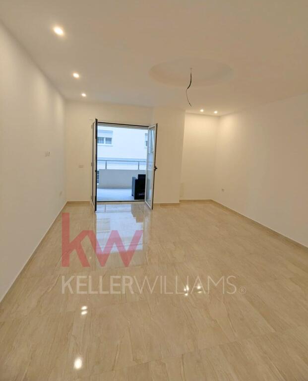 Appartamento 2+1 in vendita a Valona Lungomare