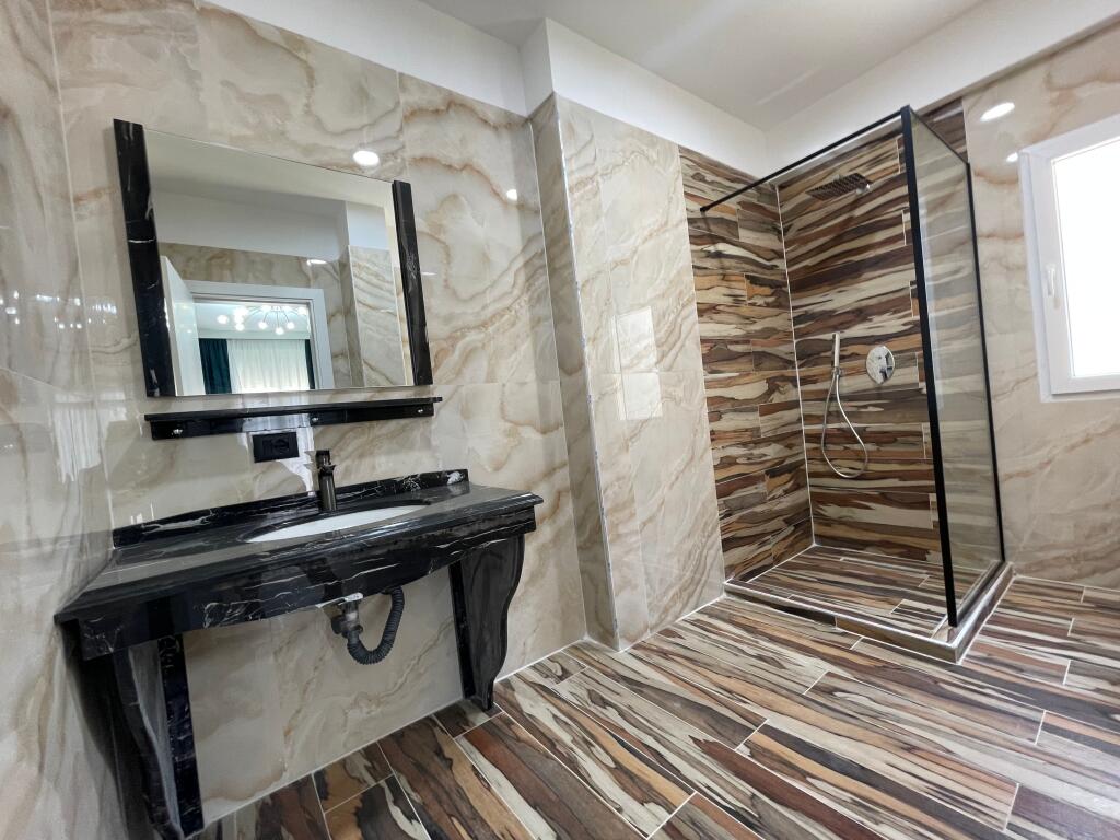 Jepet me QIRA apartament 2+1+parkim në rezidencë private, Liqeni Farkës