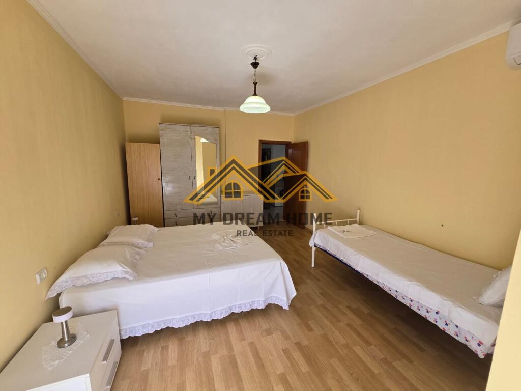 JEPET ME QERA APARTAMENT 1+1 ME PAMJE DETIN NE PLAZH HEKURUDHA!