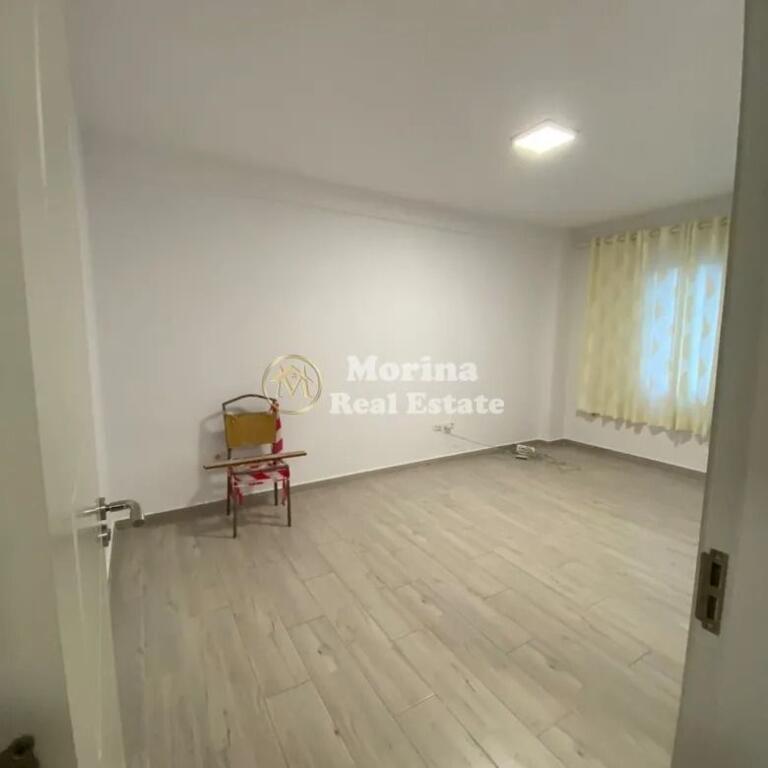 Qera, Apartament 1+1, Rruga Jorgo Plaku , 400 Euro/Muaj,