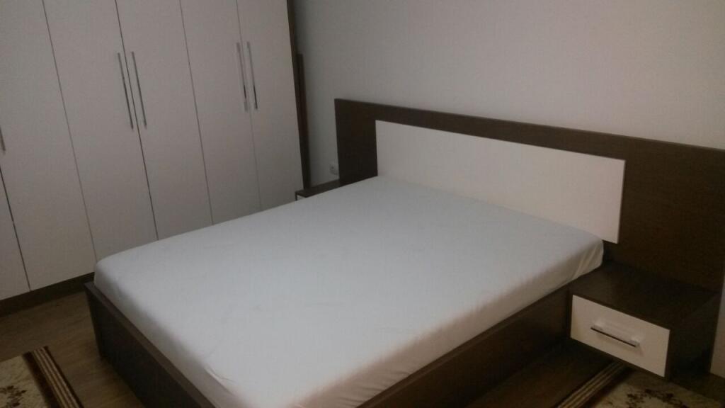 Jepet me qira apartament 2+1 në Laprakë, pranë Kupolës