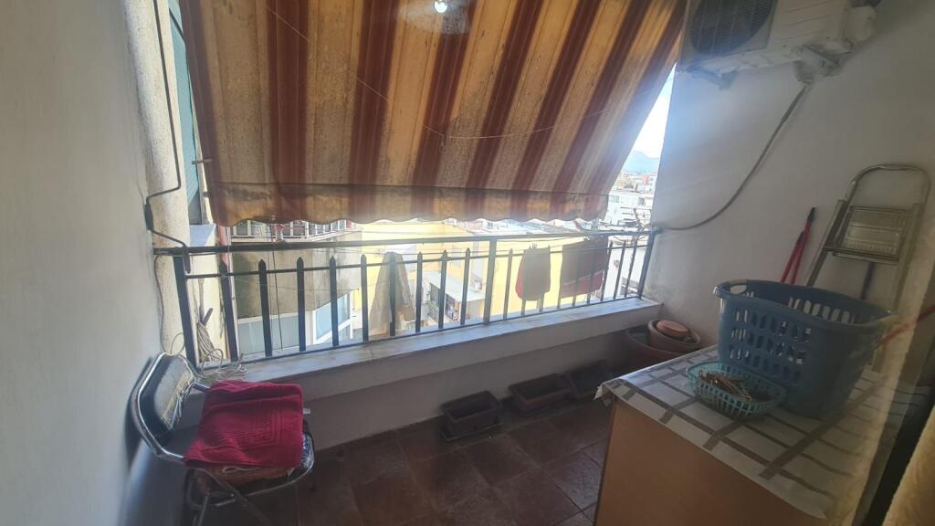 Jepet Me Qera Apartament 2+1+1 Ballkon