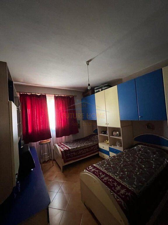 SHITET APARTAMENT 2+1 TEK ZOGU I ZI