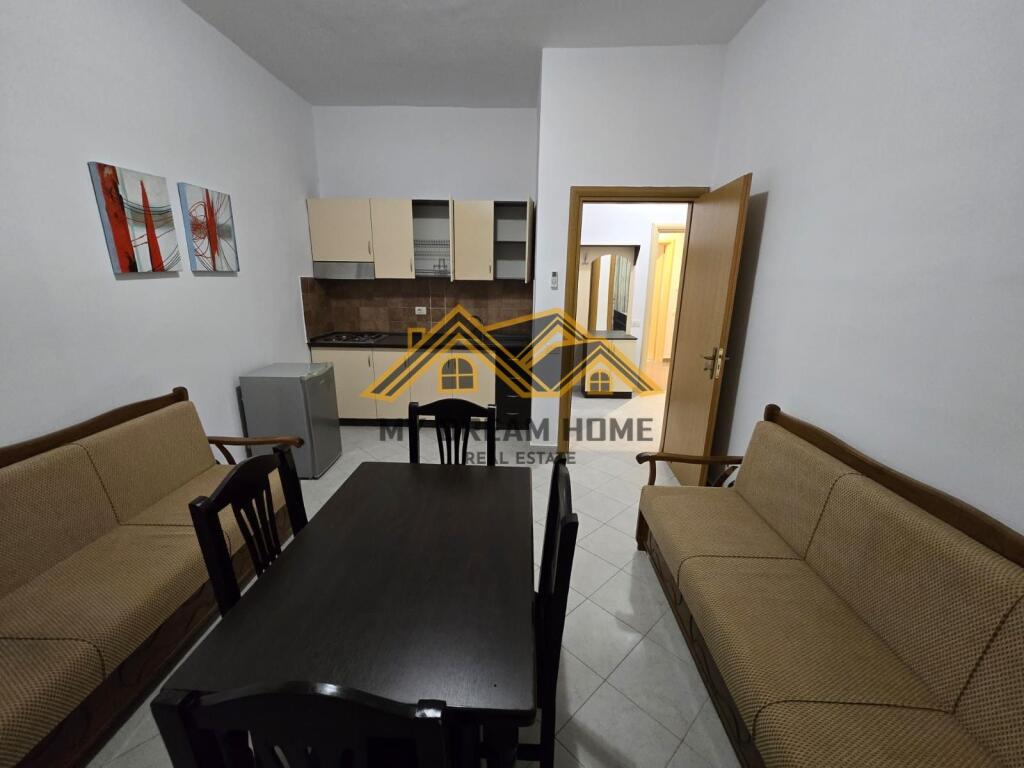 MINI HOTEL NE PLAZH PER SHITJE