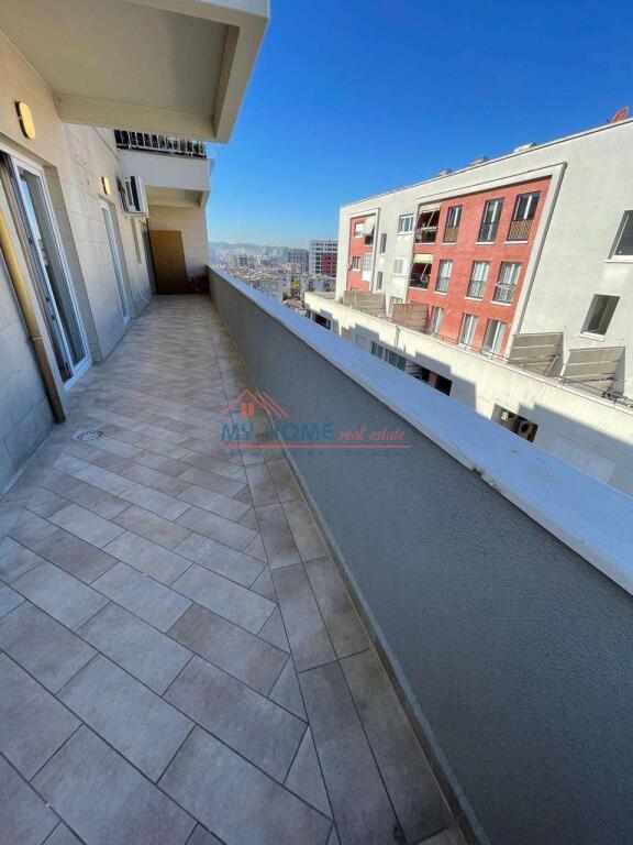 Apartament 2+1+ Verande ne Shitje ne Porcelan Tirane