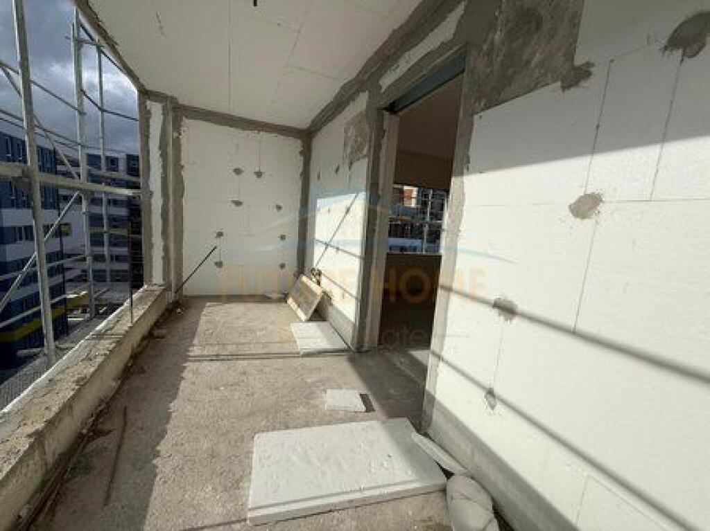 Shitet, Apartament 1+1, Univers City