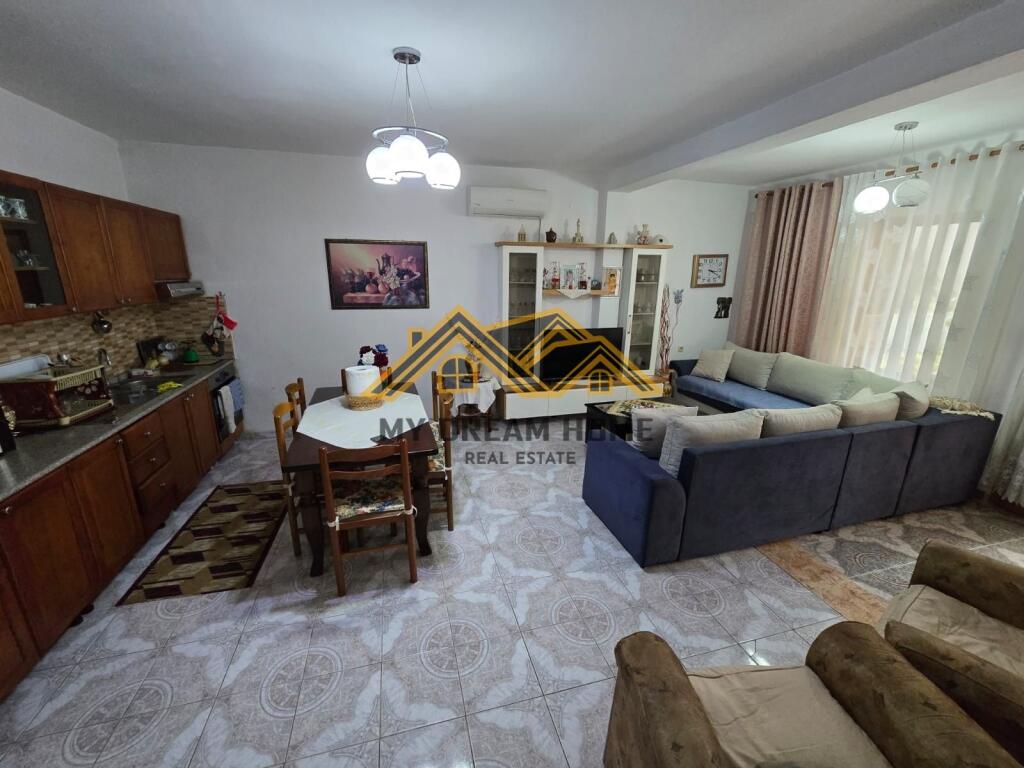 HOUSE FOR SALE 2-FLOORS, NEIGHBORHOOD 17, DURRES