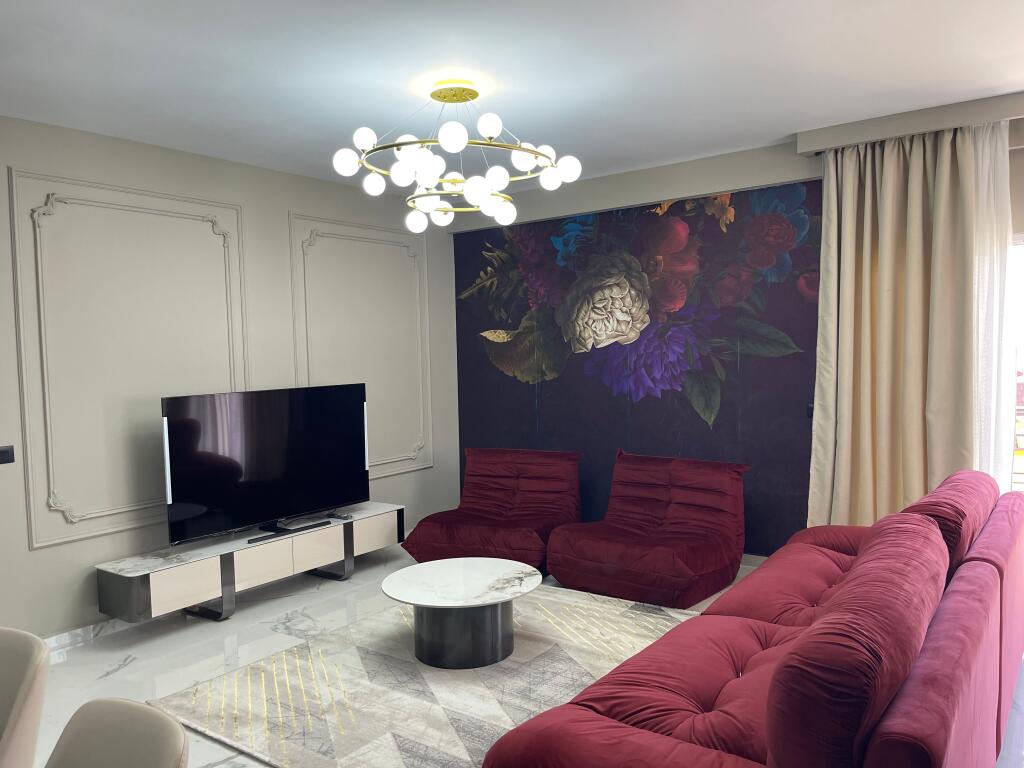 Jepet me QIRA apartament 2+1+parkim në rezidencë private, Liqeni Farkës